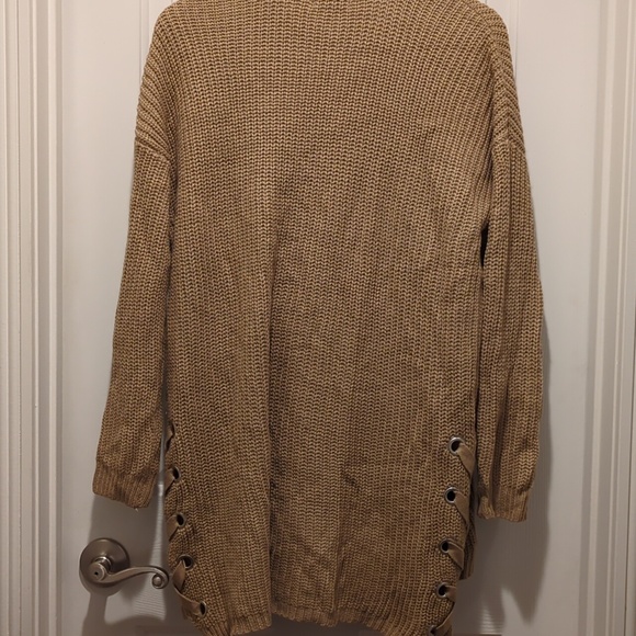 Cardigan - Picture 4 of 4